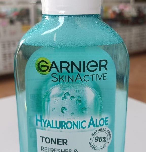 تونر آبرسان هیالورونیک آلوئه — موجی از طراوت و رطوبت گارنیر Garnier