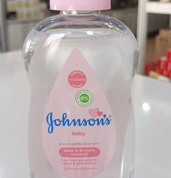روغن بچه  Baby Oil j.o.h.n.s.o.n.s اصل | مرطوب‌کننده و نرم‌کننده چندمنظوره پوست
