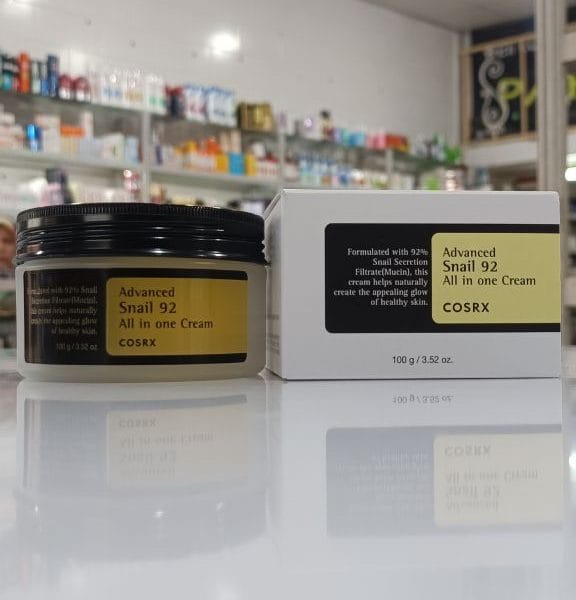 کرم حلزون ۹۲٪ | C.O.S.R.X Advanced Snail 92 ترمیم‌کننده و آبرسان اصل