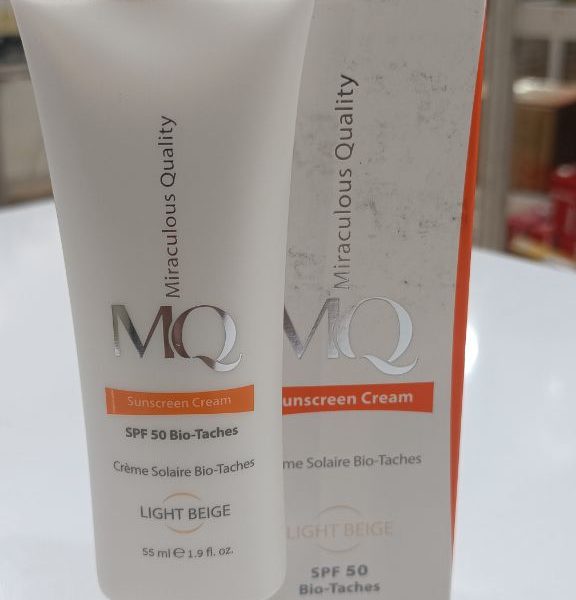 کرم ضد آفتاب رنگی MQ (بژ روشن) - مدل ضد لک Bio-Taches (SPF 50)